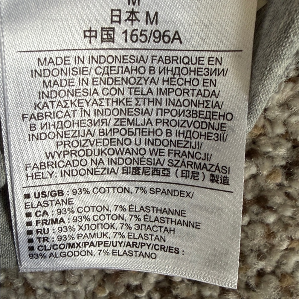 Gray Long Sleeve Women's Top - Picture 6 of 6